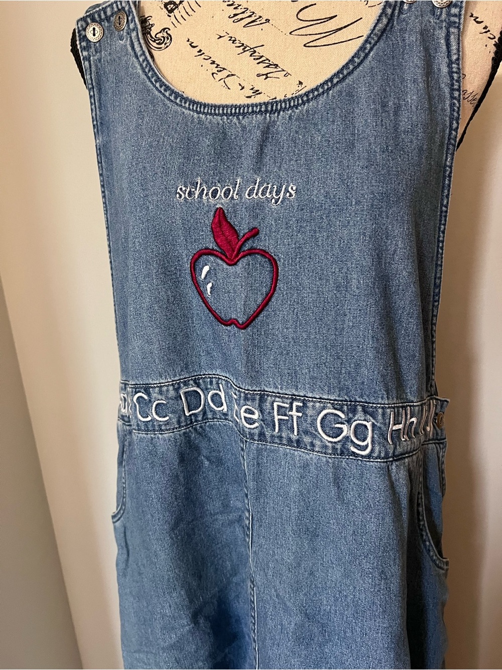 VTG Christopher & Banks Denim Jumper Dress Teacher School Days Apple Alphabet L - Picture 3 of 11
